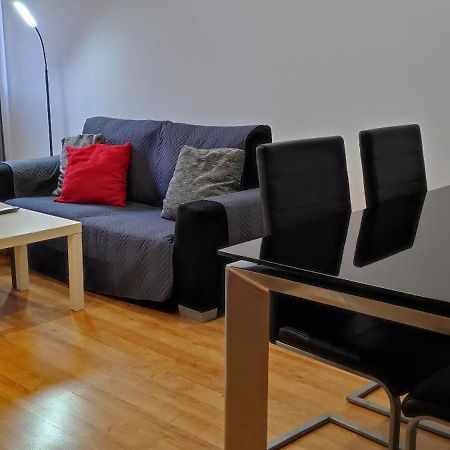 Apartamento Los Lirios Logroño Esterno foto