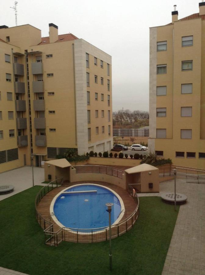 Apartamento Los Lirios Logroño Esterno foto